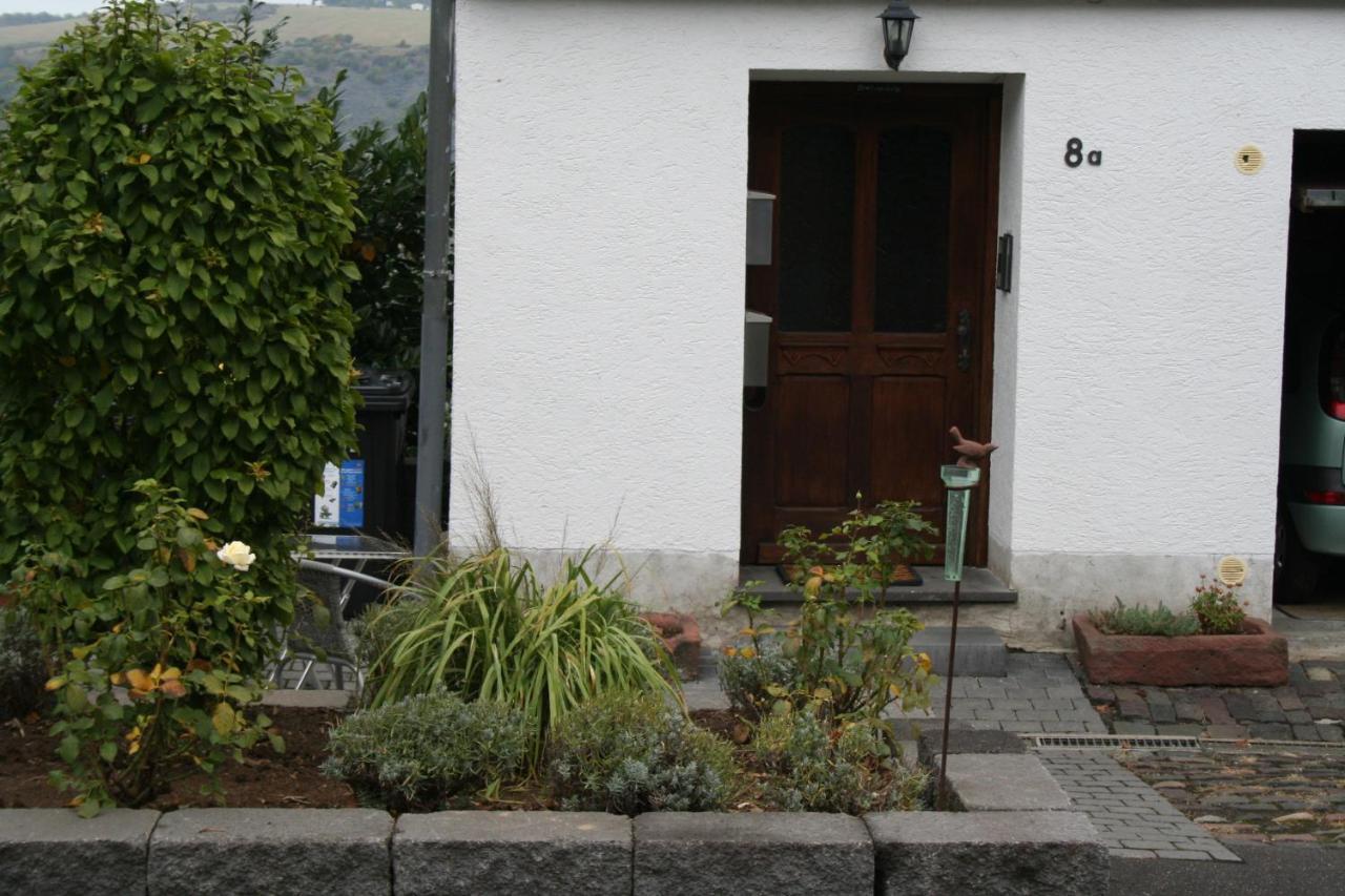 Romantische Ferienwohnung Rheingold 50 Qm Fuer 2 Bis 4 P Бахарах Екстер'єр фото